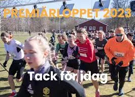 Deltagare springer i Premiärloppet 2023.