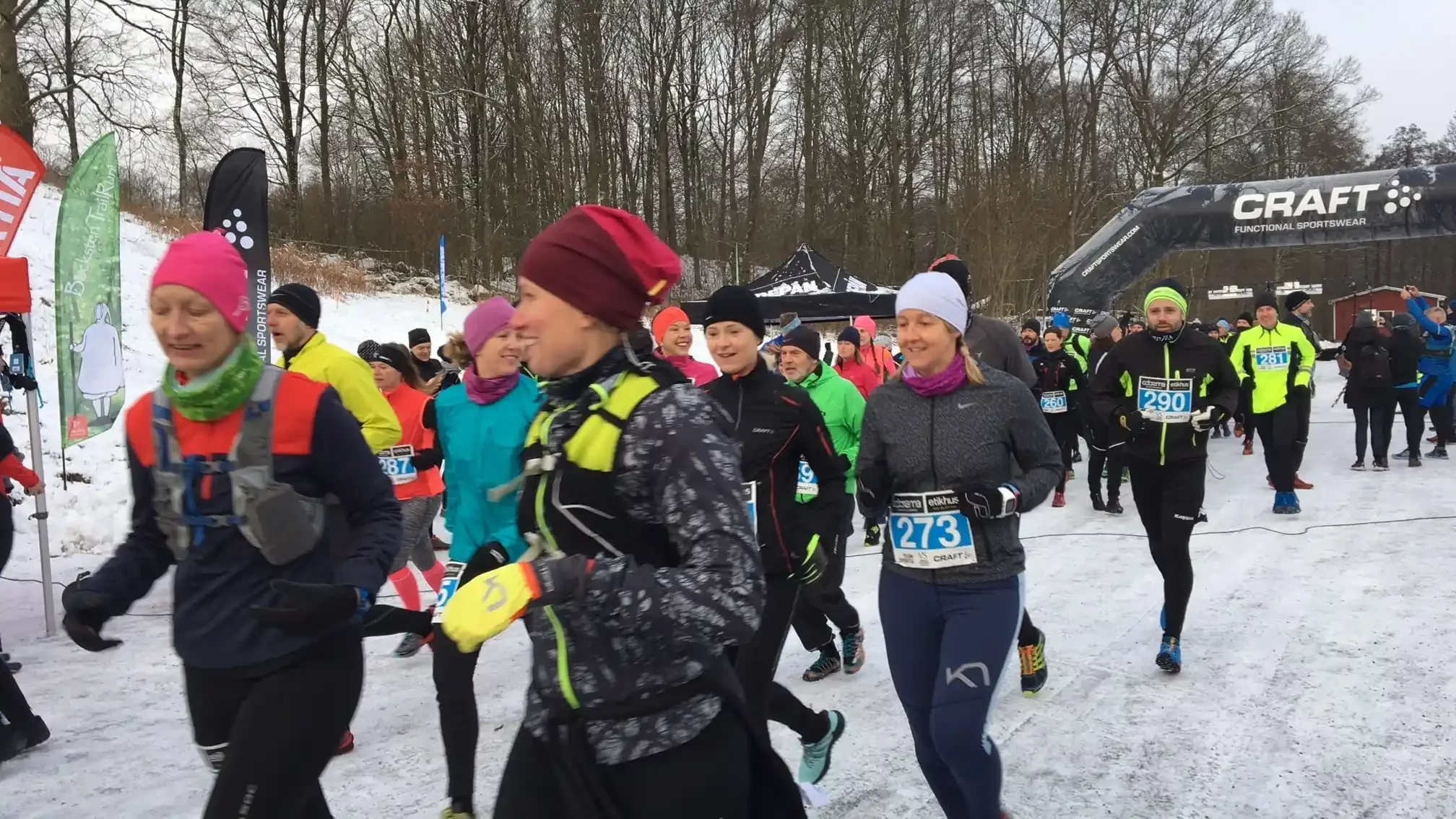 Löpare i Skrylleloppet vinterterränglopp.